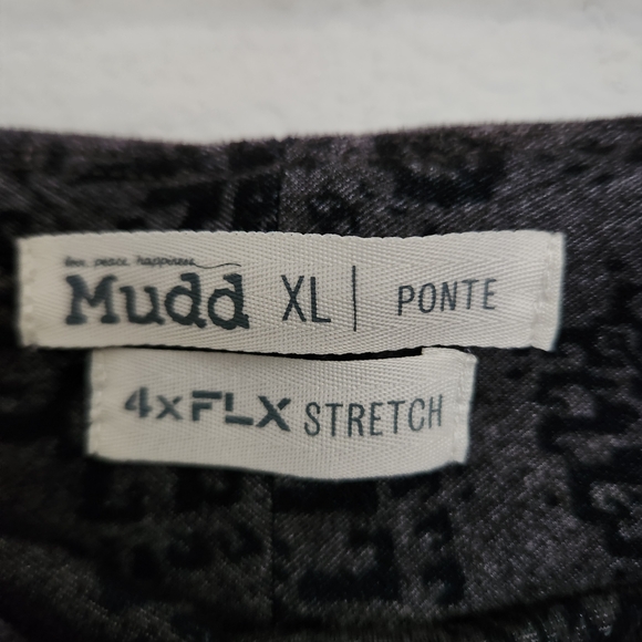 Mudd Womens Black Gray Paisley Pattern Leggings Size XL - Picture 4 of 7